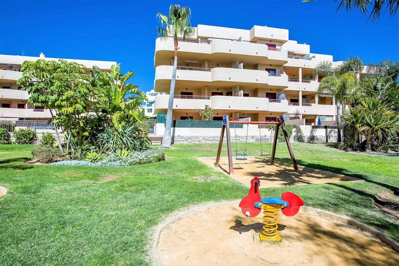 Ferienwohnung Lets In The Sun Blue Cala La Cala De Mijas Exterior foto