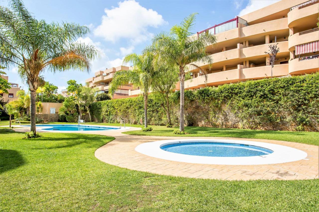 Ferienwohnung Lets In The Sun Blue Cala La Cala De Mijas Exterior foto